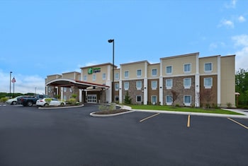 holiday inn express canandaigua finger lakes by ihg
