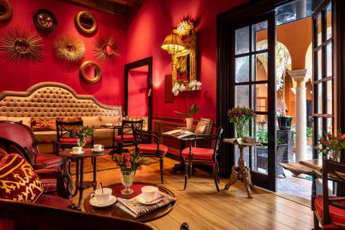 hotel boutique casa del poeta sevilla