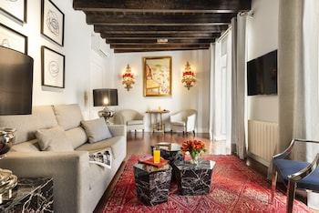 hotel boutique casa del poeta sevilla