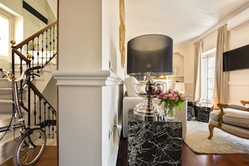 hotel boutique casa del poeta sevilla