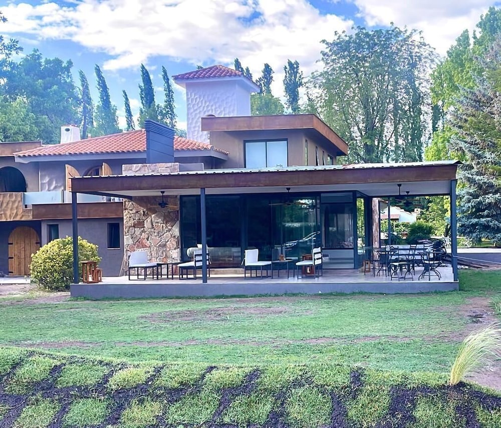 terra campo posada