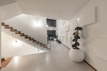 tempus hotel and spa