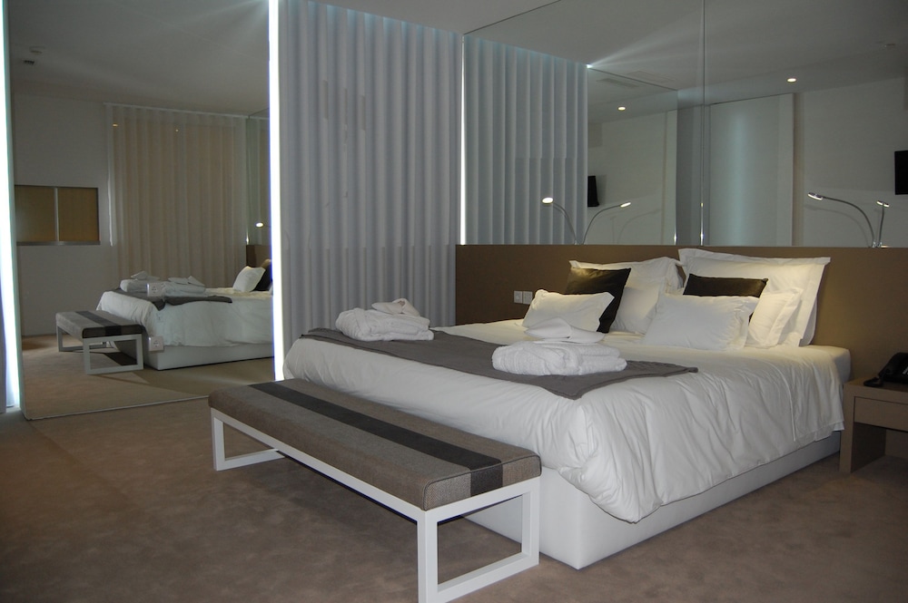tempus hotel and spa