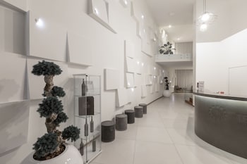 tempus hotel and spa