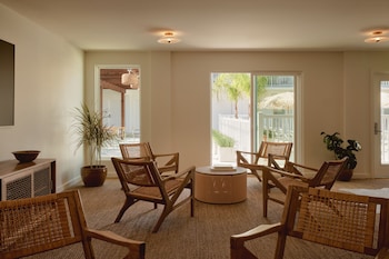 hotel lucine
