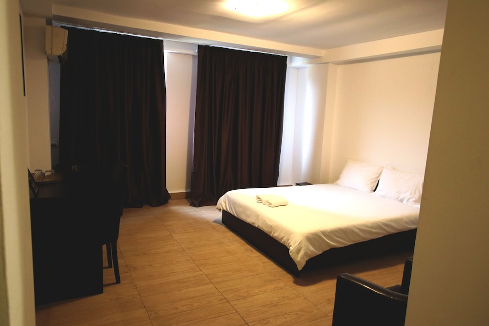 occidental wise transit hotel