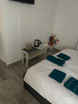 occidental wise transit hotel