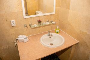 occidental wise transit hotel
