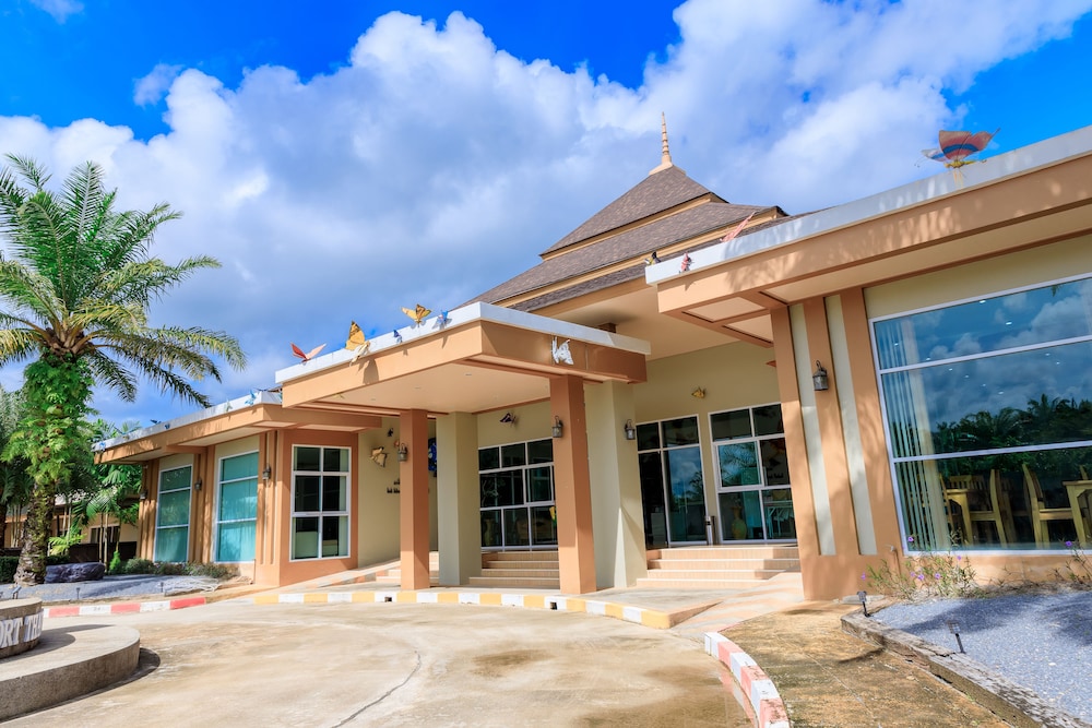 saline hot spring resort