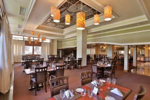 tri hotel canela