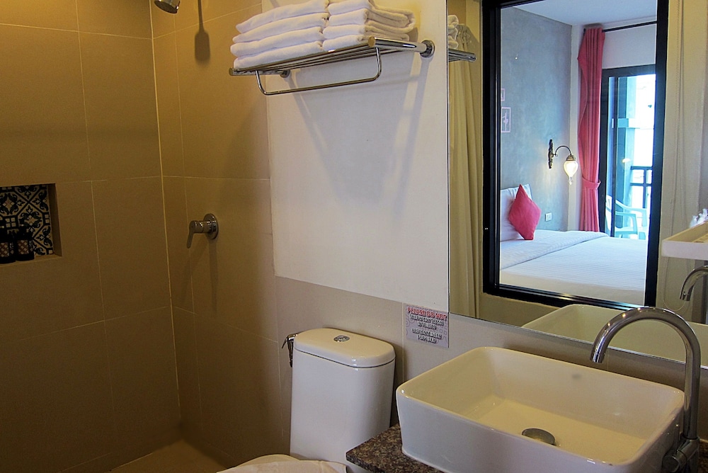 acca patong apartments