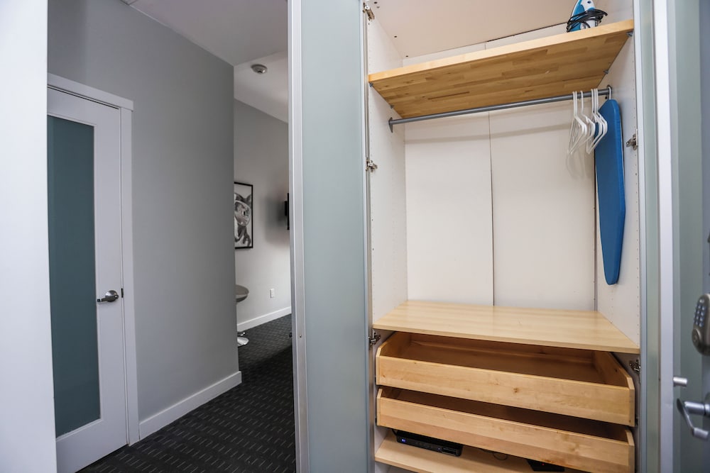 245 newbury st