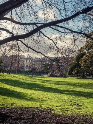 ibis styles paris buttes chaumont