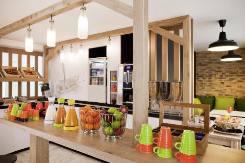 ibis styles paris buttes chaumont