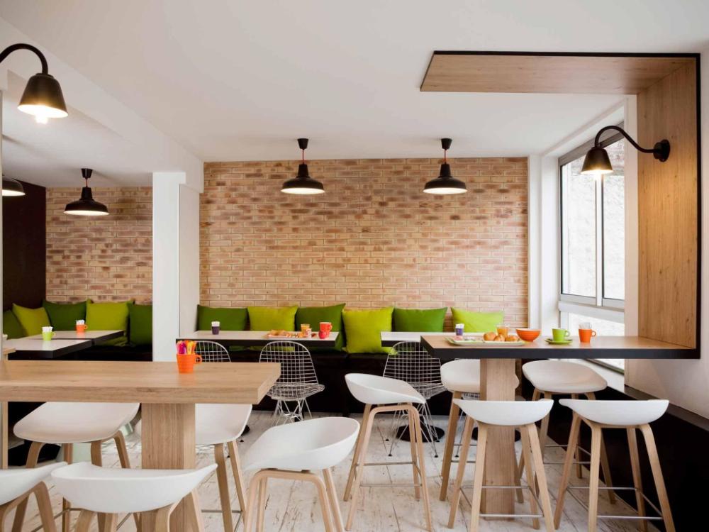 ibis styles paris buttes chaumont