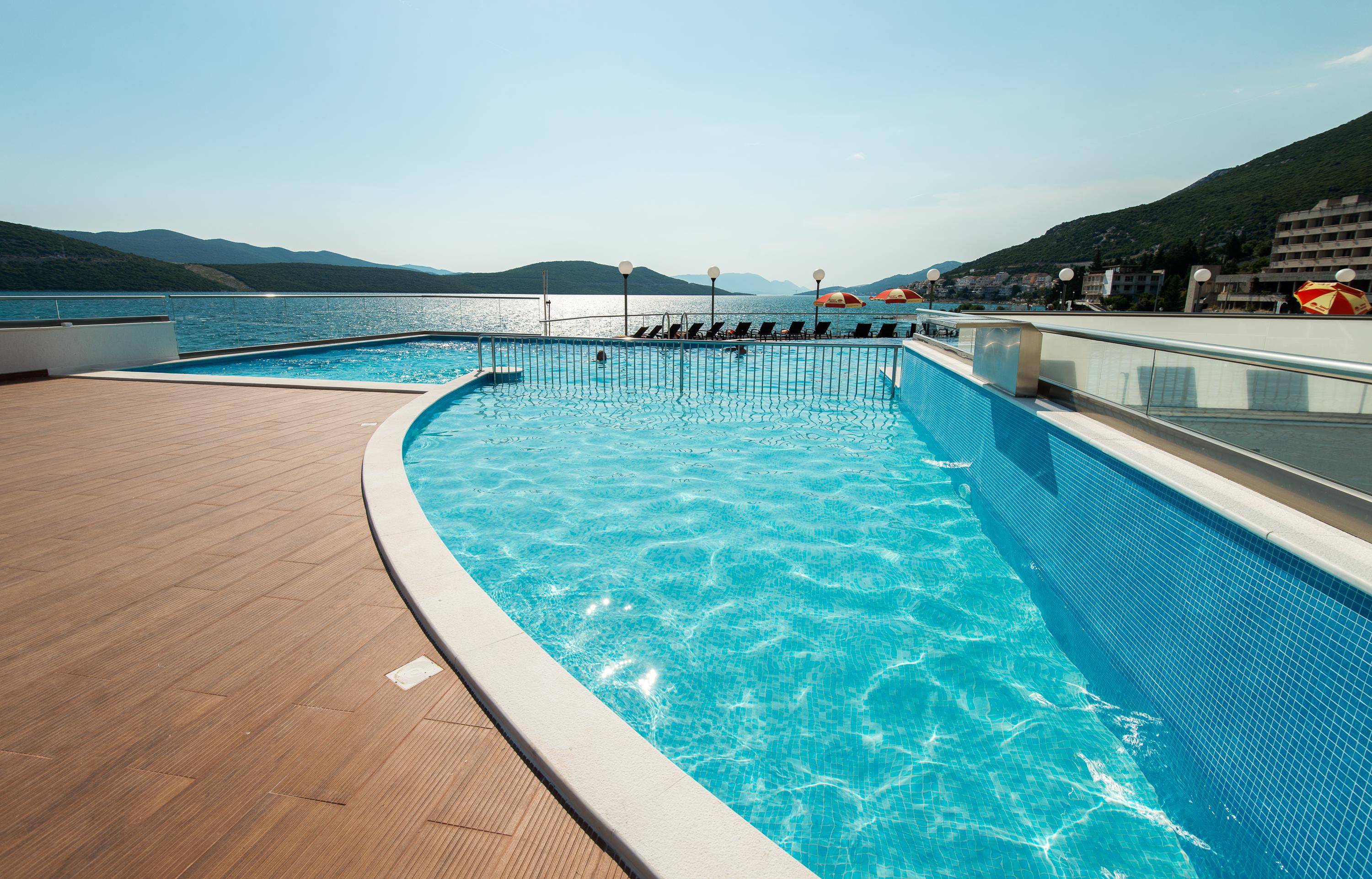 neum