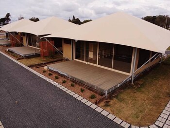 crowdy bay eco resort