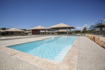 crowdy bay eco resort