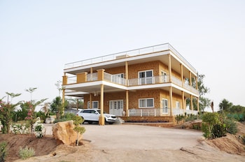 Chotsa's Farm House,Pachpadra>>Balotra,3 star