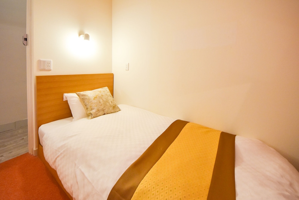 comfy stay sarusawaike