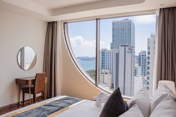 grand tourane nha trang hotel