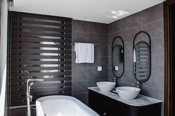 grand tourane nha trang hotel