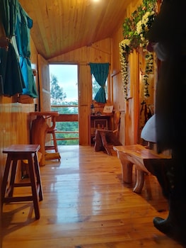 casa mujer villa agueda hostel