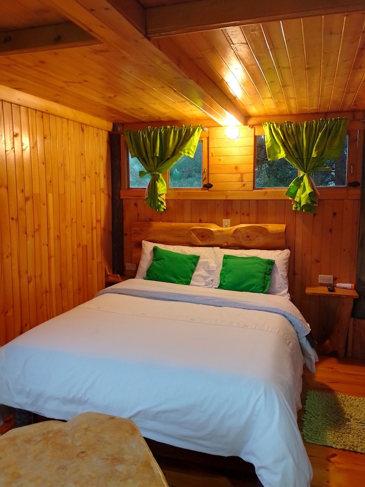 casa mujer villa agueda hostel