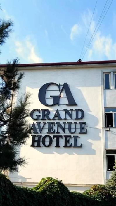 grand shosh hotel