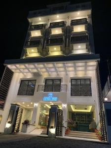 hotel fewa trip