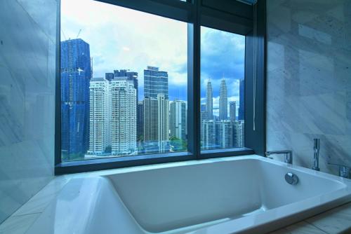 eaton residence klcc