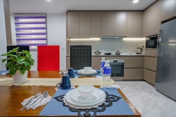 eaton residence klcc