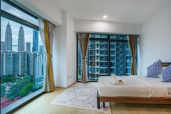 eaton residence klcc