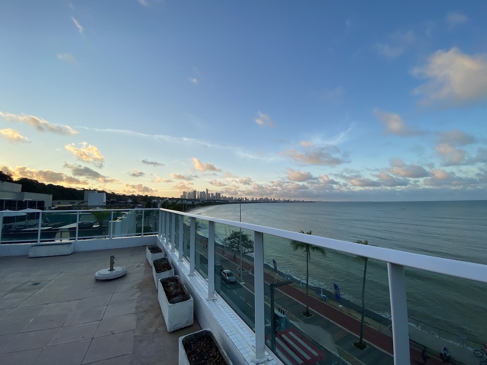 blue sunset suites