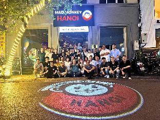 mad monkey hanoi hostel