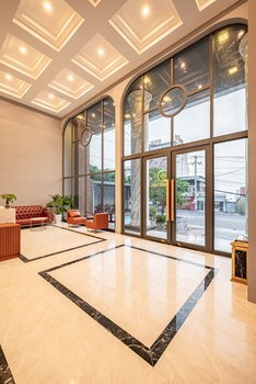 tahiti central hotel