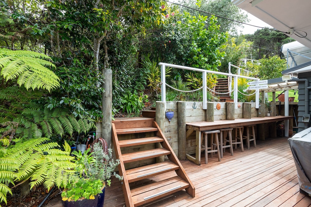 kawau lodge boutique resort