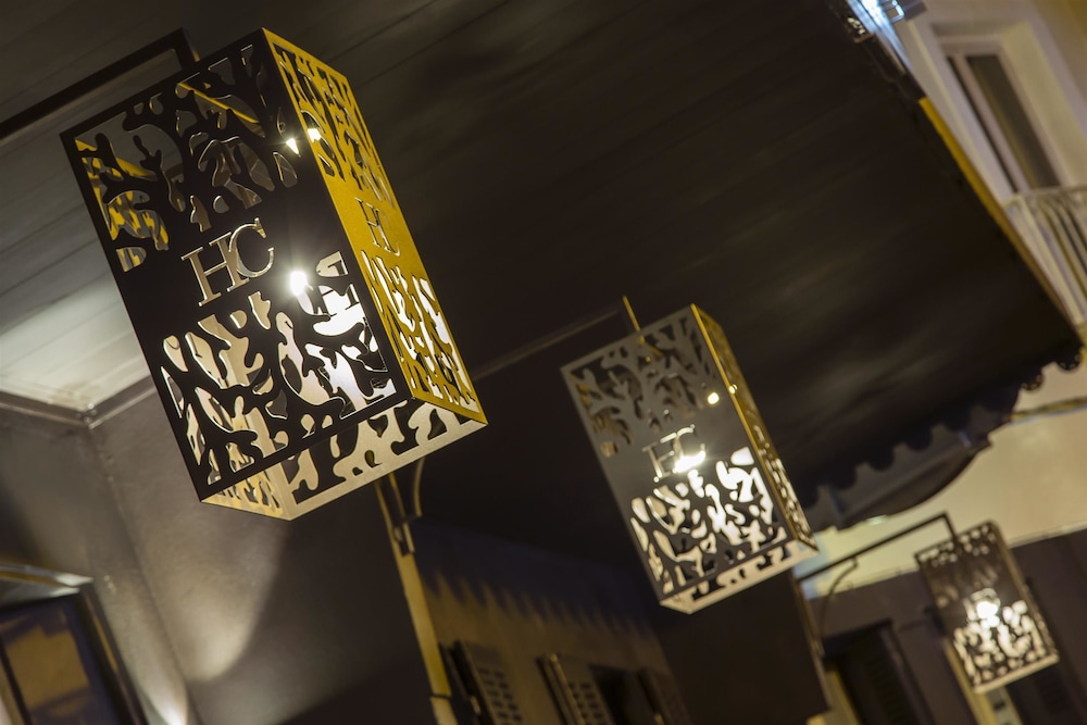 best western le comtadin