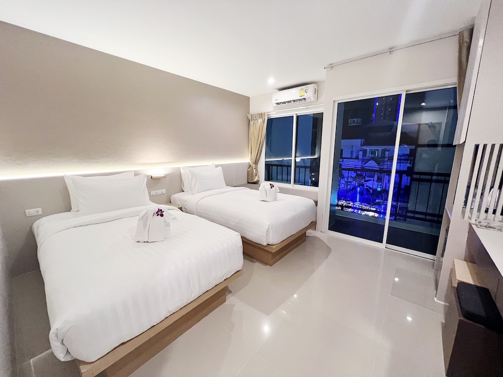 la vista patong hotel