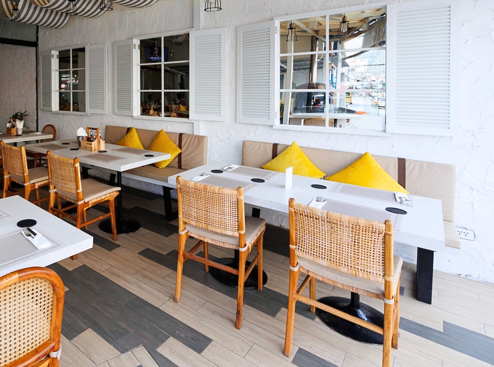 la vista patong hotel