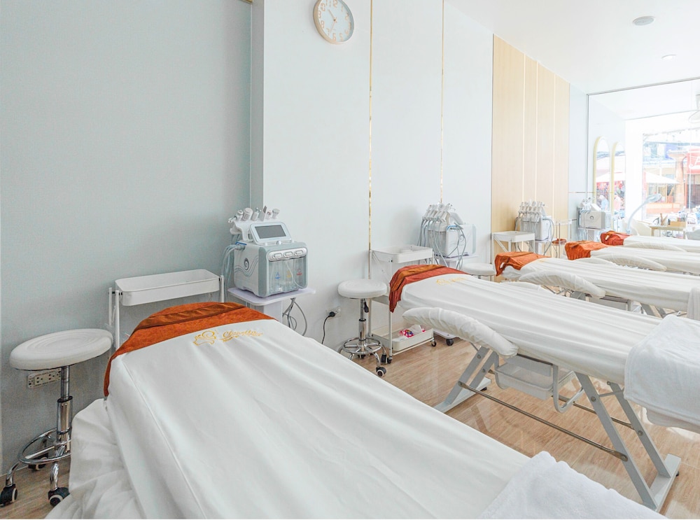 la vista patong hotel