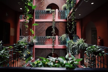 Hotel La Villa Racine,Near Presidential Palace,4 star