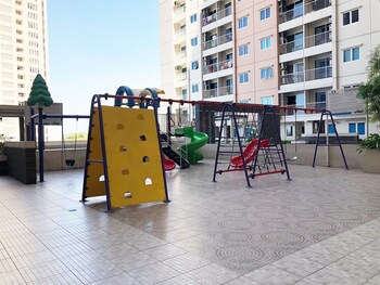 best choice and spacey 2br apartment at puncak bukit golf surabaya