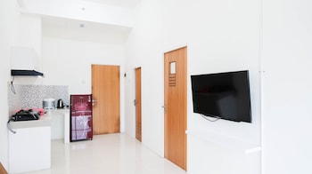 best choice and spacey 2br apartment at puncak bukit golf surabaya