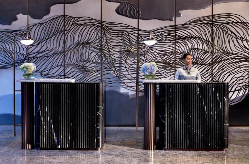momentus hotel alexandra