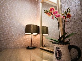 unique holiday hotel