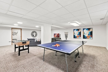 1500 Park Drive,1500 Park Drive,3 star