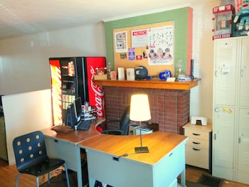 The Wayfaring Buckeye Hostel,Franklin>>Columbus,2 star