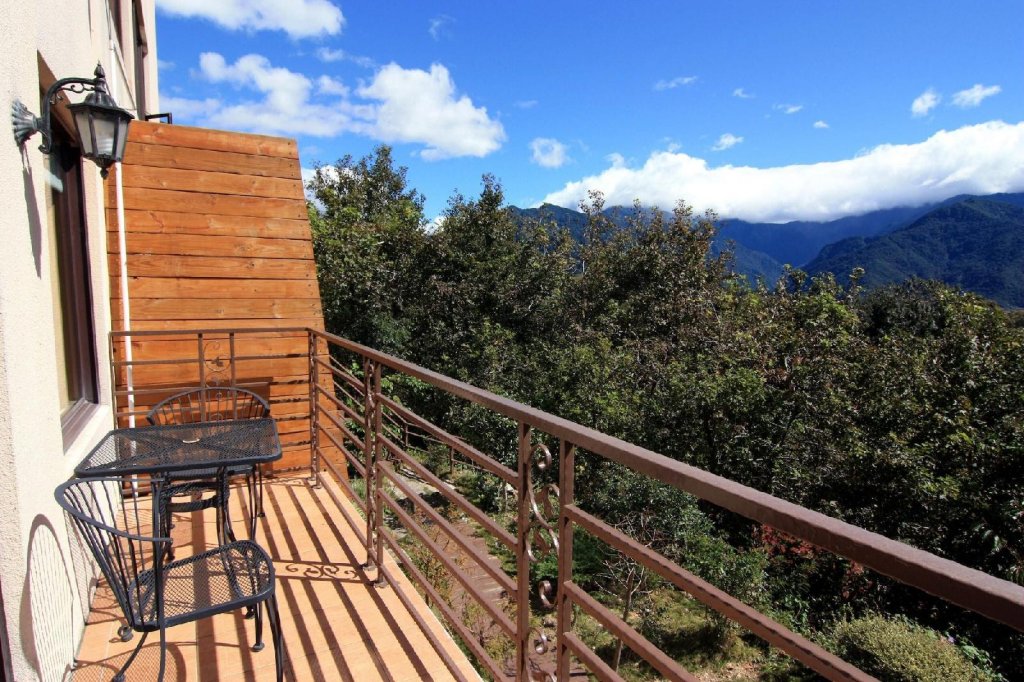 margaret garden villa