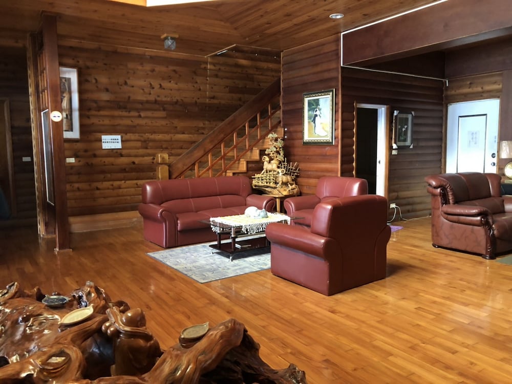 cingjing brilliant twins of seattle